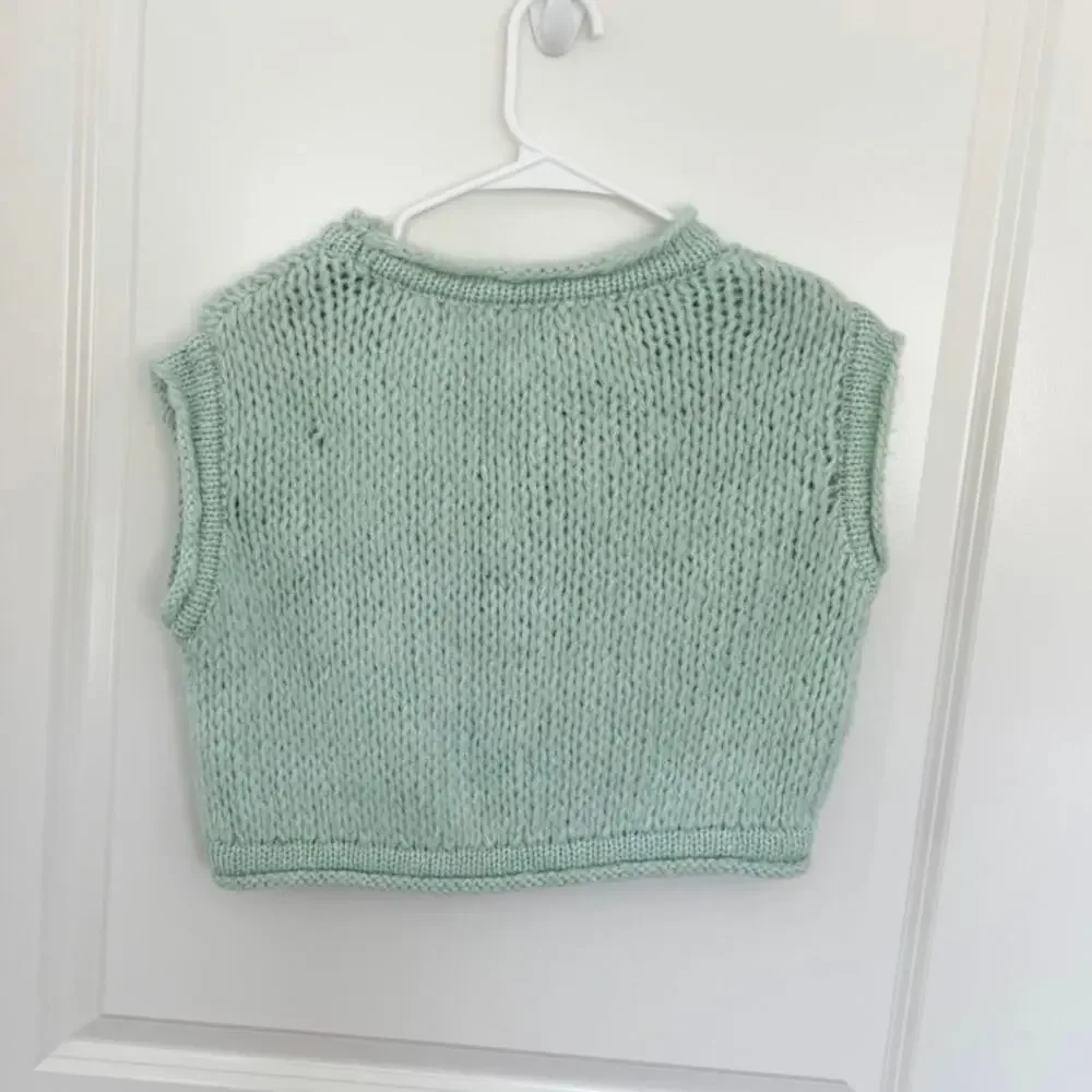 Mirah Maja Cropped Wool Blend Knit Sweater Top Mint Green Medium